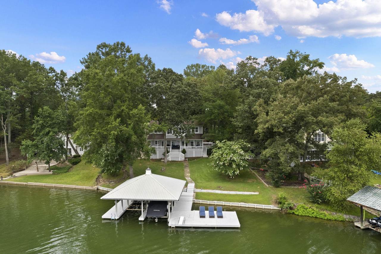 1112 Groover Road - Photo 1