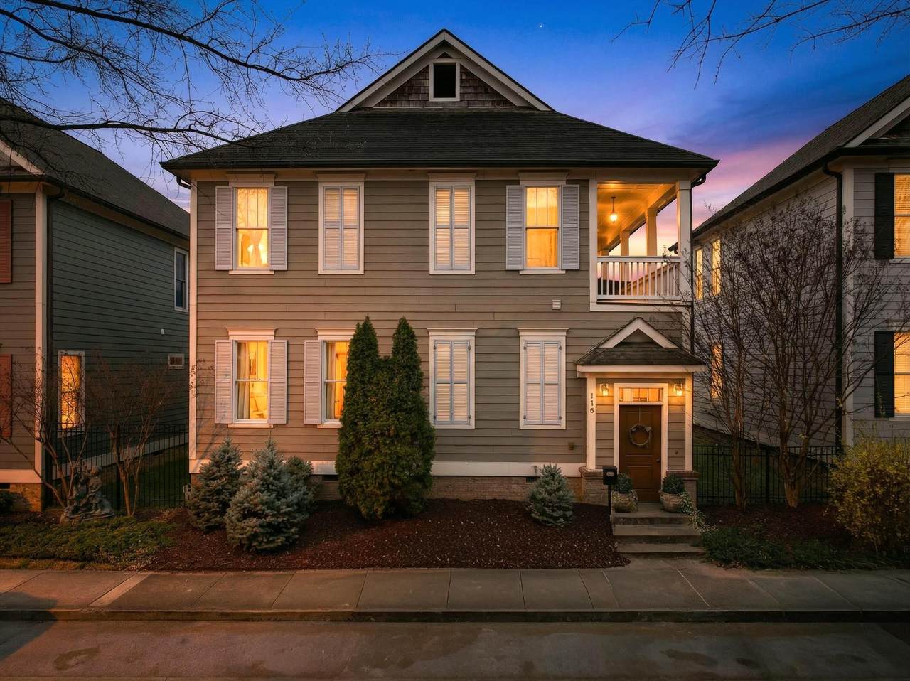 116 17th Street - Photo 1