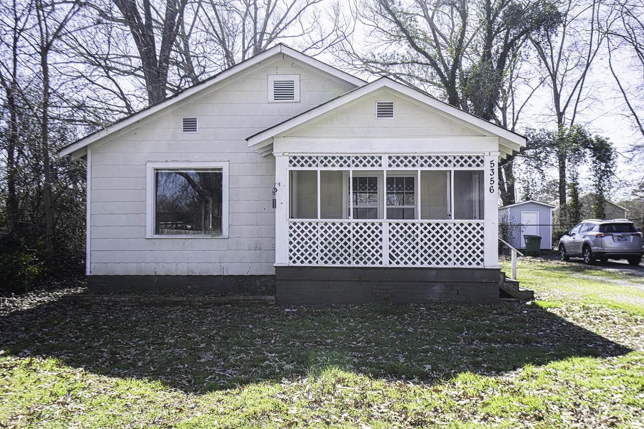 5356 Greenbriar Road - Photo 1