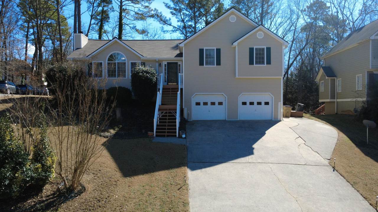 1030 Queensbury Run - Photo 1