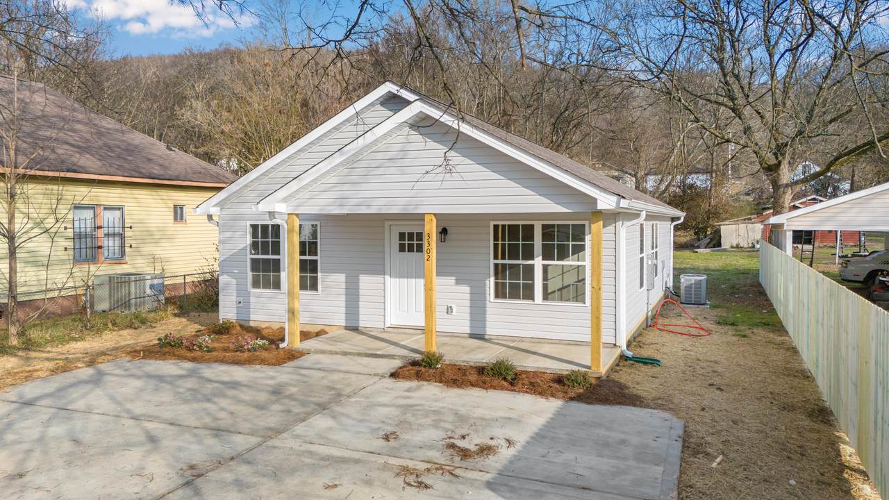 3302 Dodson Avenue - Photo 1