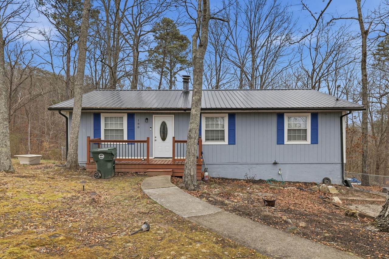 180 Creeks Bend Drive - Photo 1