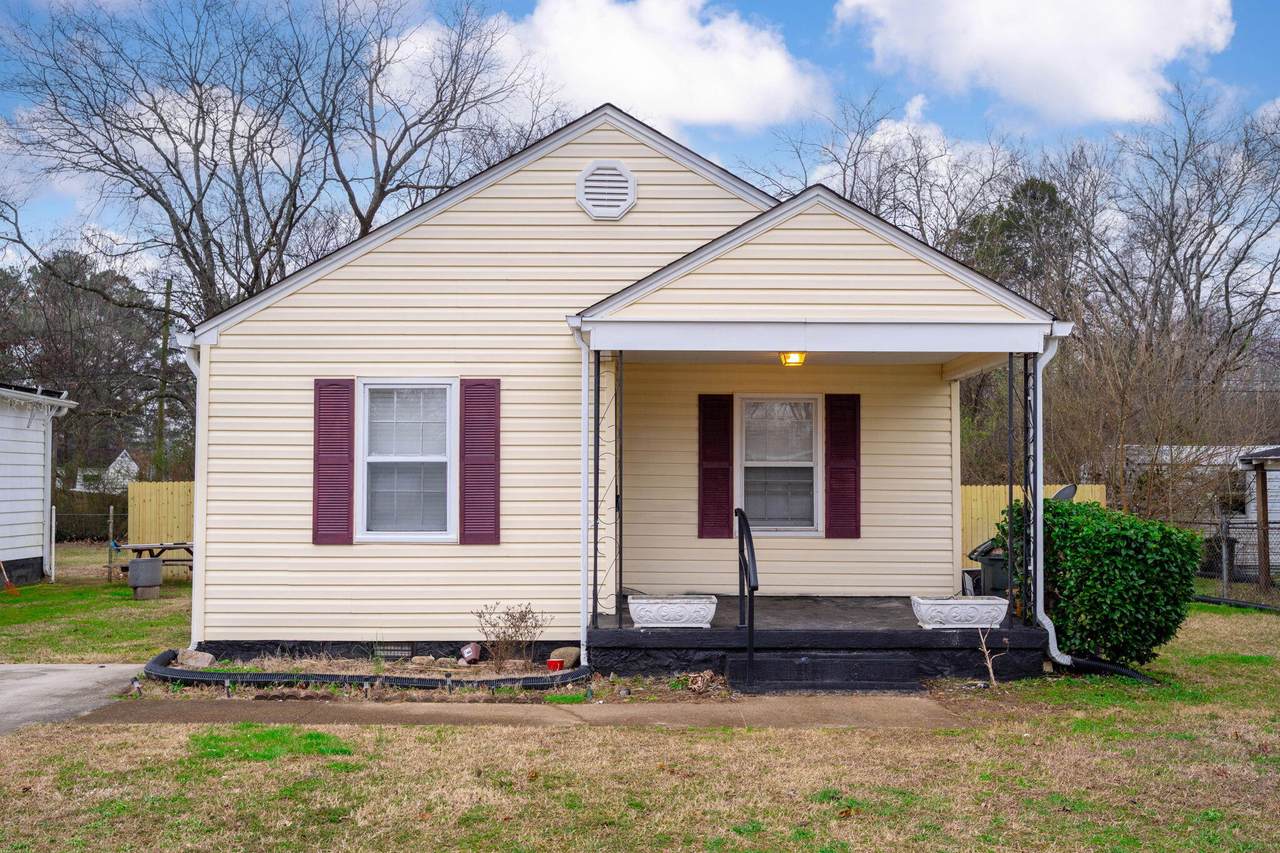 4914 Carolyn Lane - Photo 1