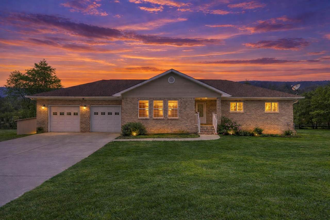 305 Medlin Pike - Photo 1