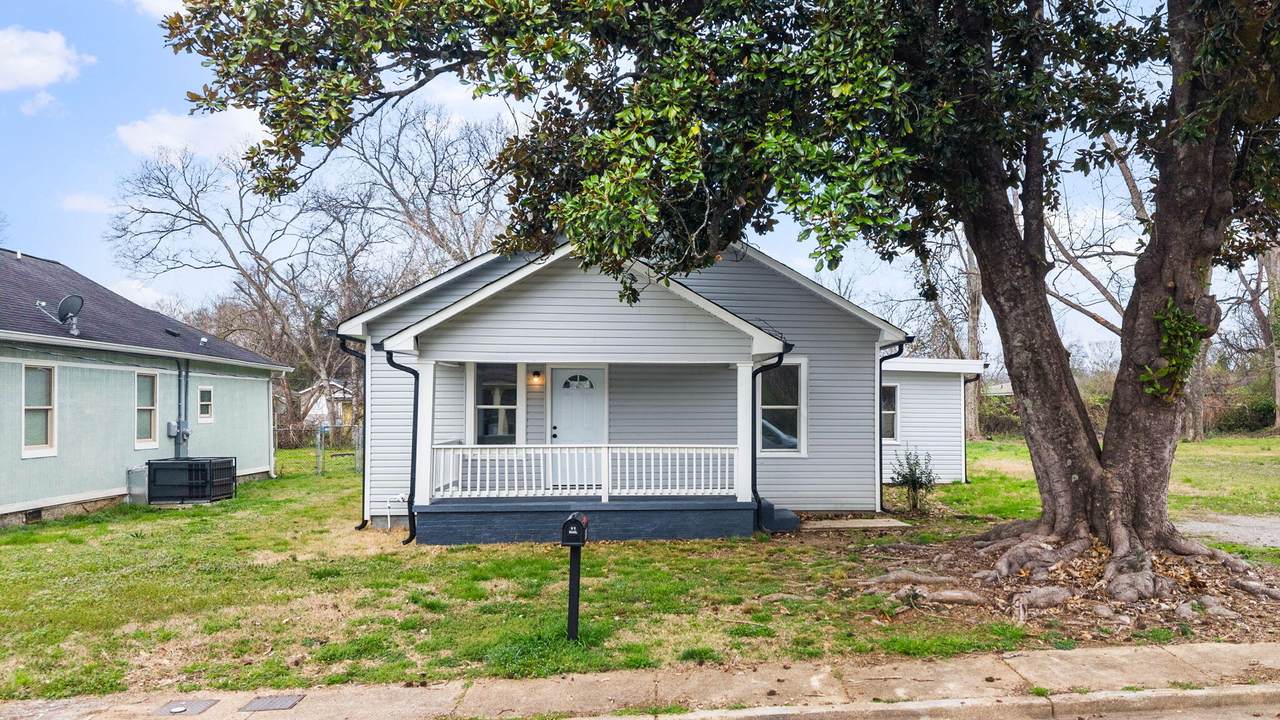 1055 Orchard Knob Avenue - Photo 1
