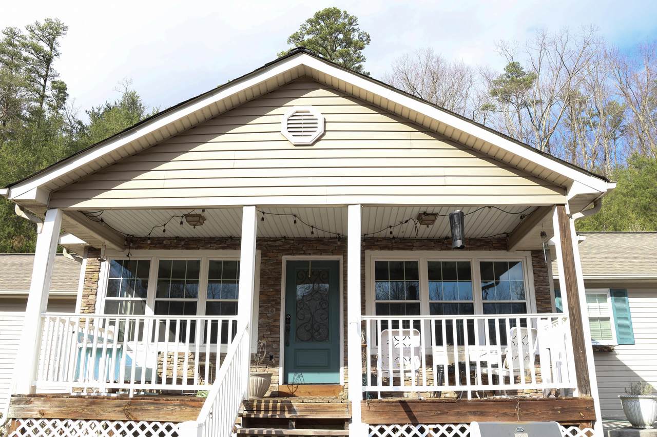 294 North Woods Lane - Photo 1