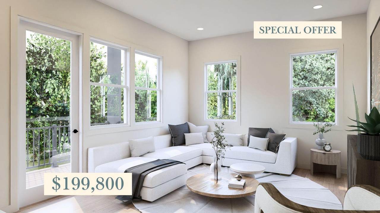 1676 Watkins Street - Photo 1