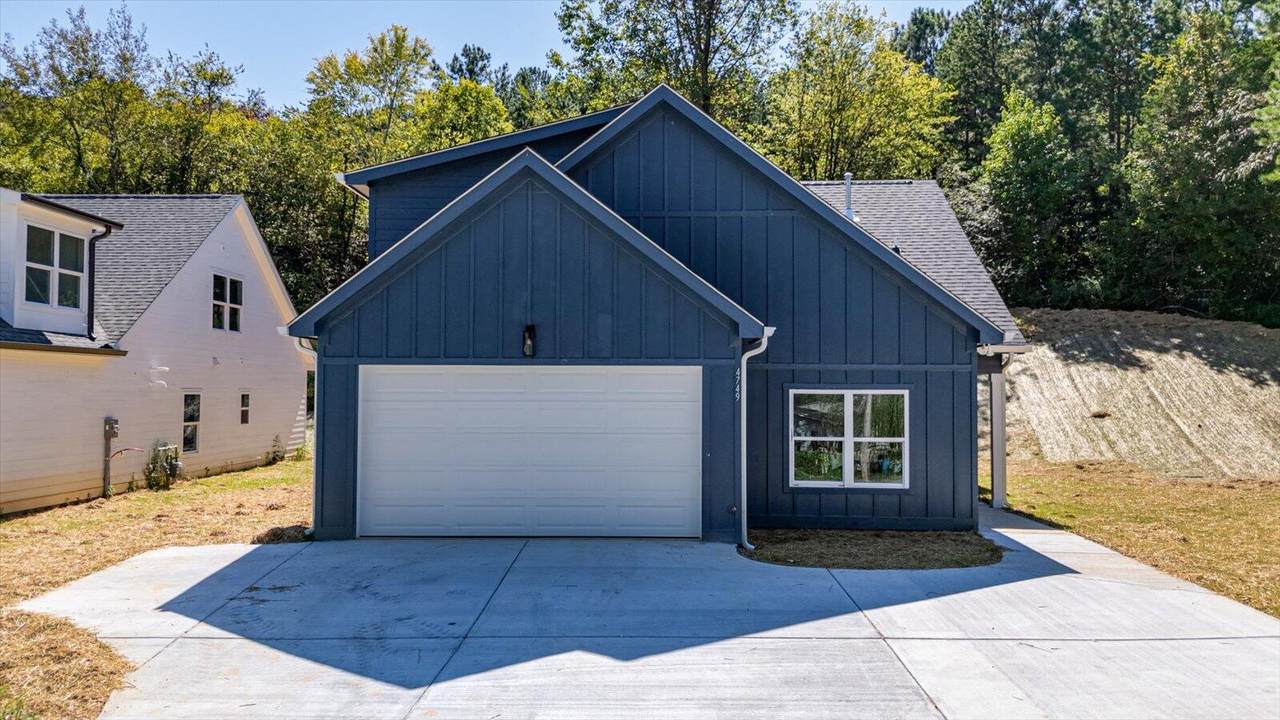 4749 Green Shanty Road - Photo 1