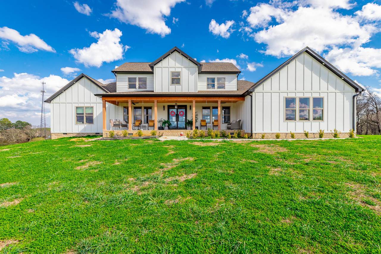 686 Bell Road - Photo 1