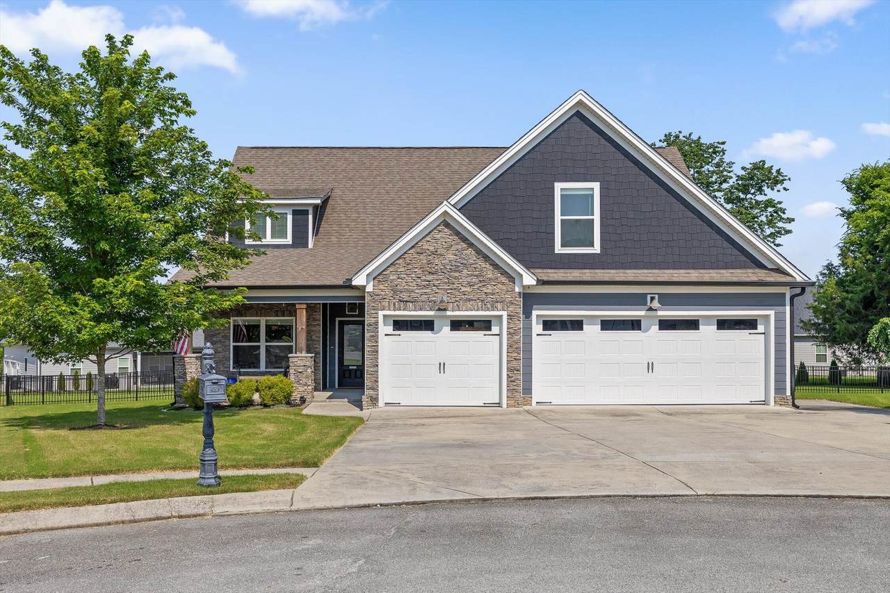 7904 Frostwood Lane - Photo 1