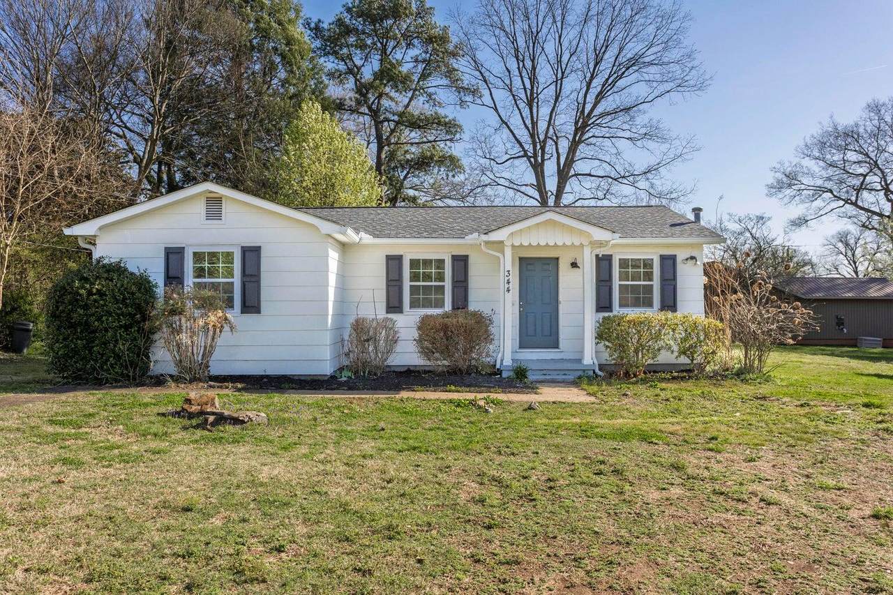 344 Illinois Avenue - Photo 1