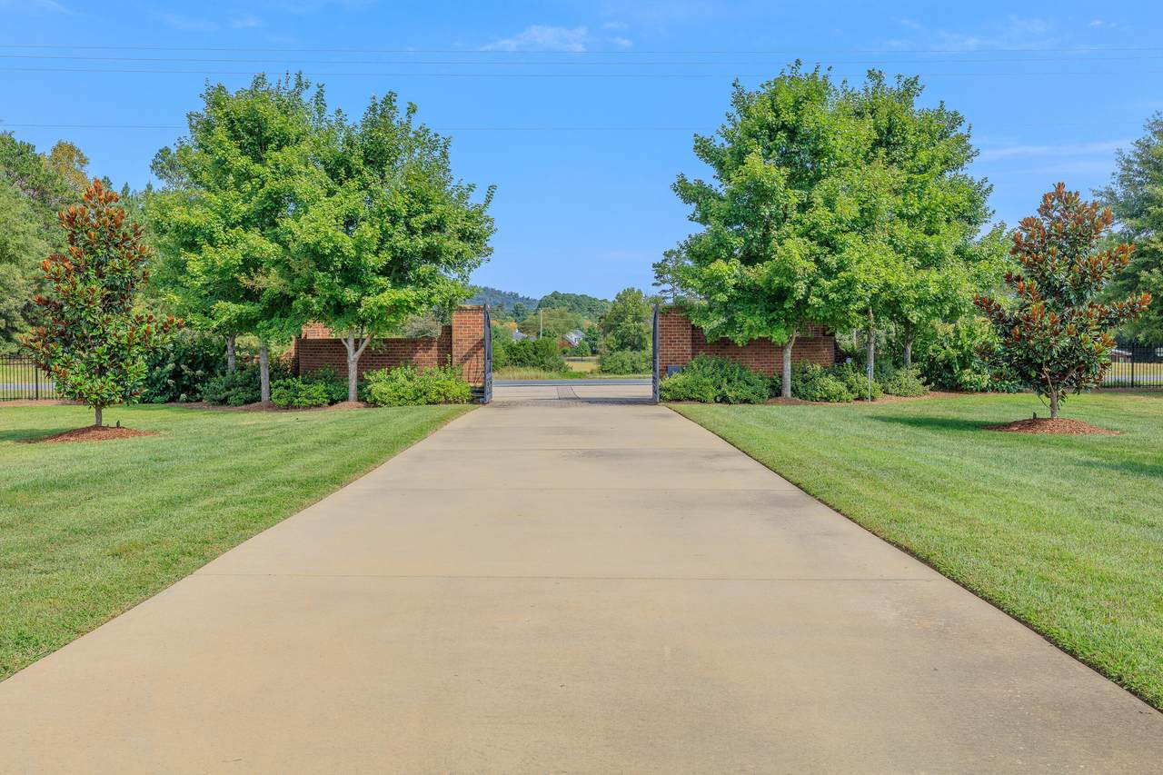 https://bt-photos.global.ssl.fastly.net/chattanooga/1280_boomver_1_1530594-2.jpg