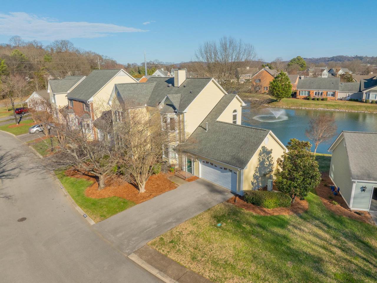 1213 Bridgewater Lane - Photo 1