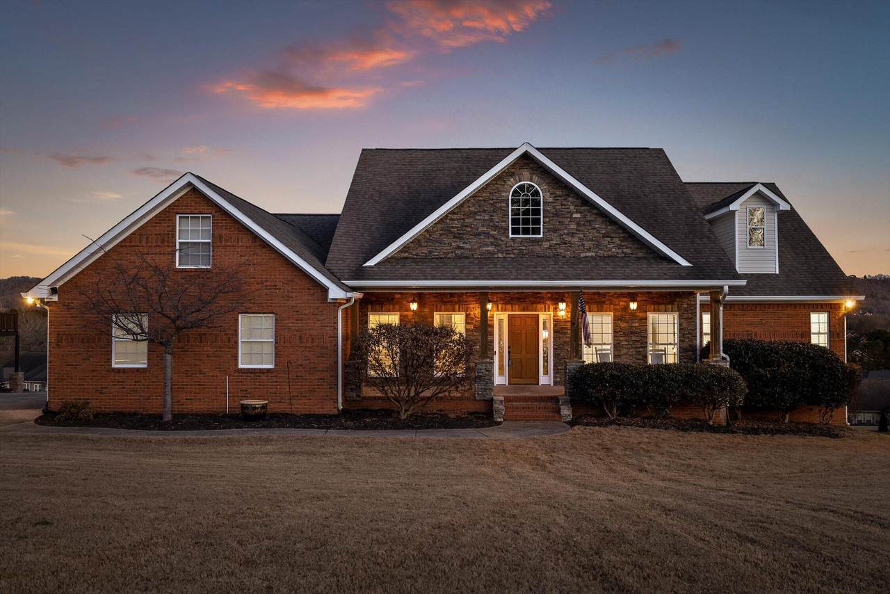 140 Thorncrest Drive - Photo 1