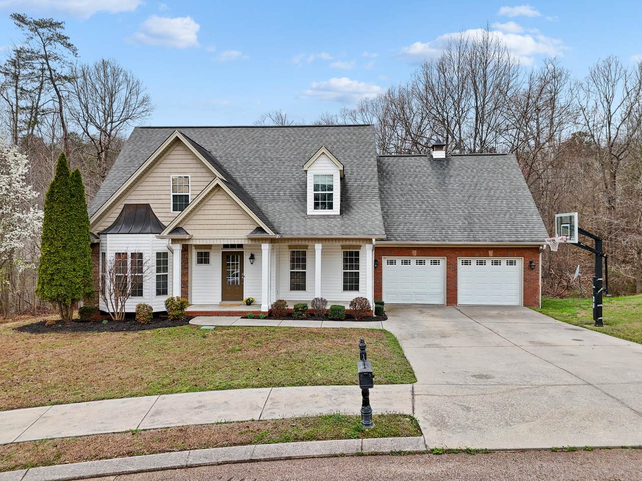5542 Ginkgo Road - Photo 1