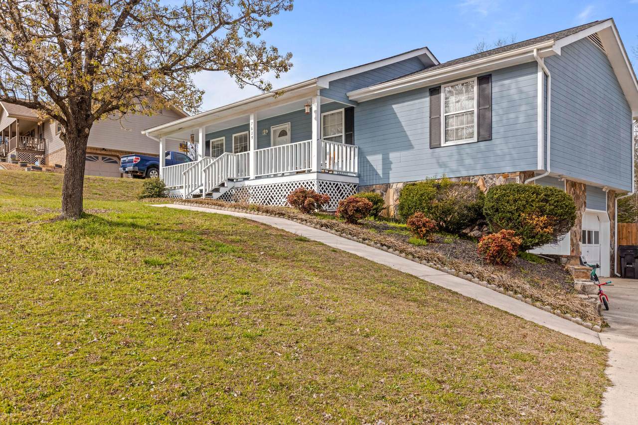 7629 Walnut Hills Drive - Photo 1
