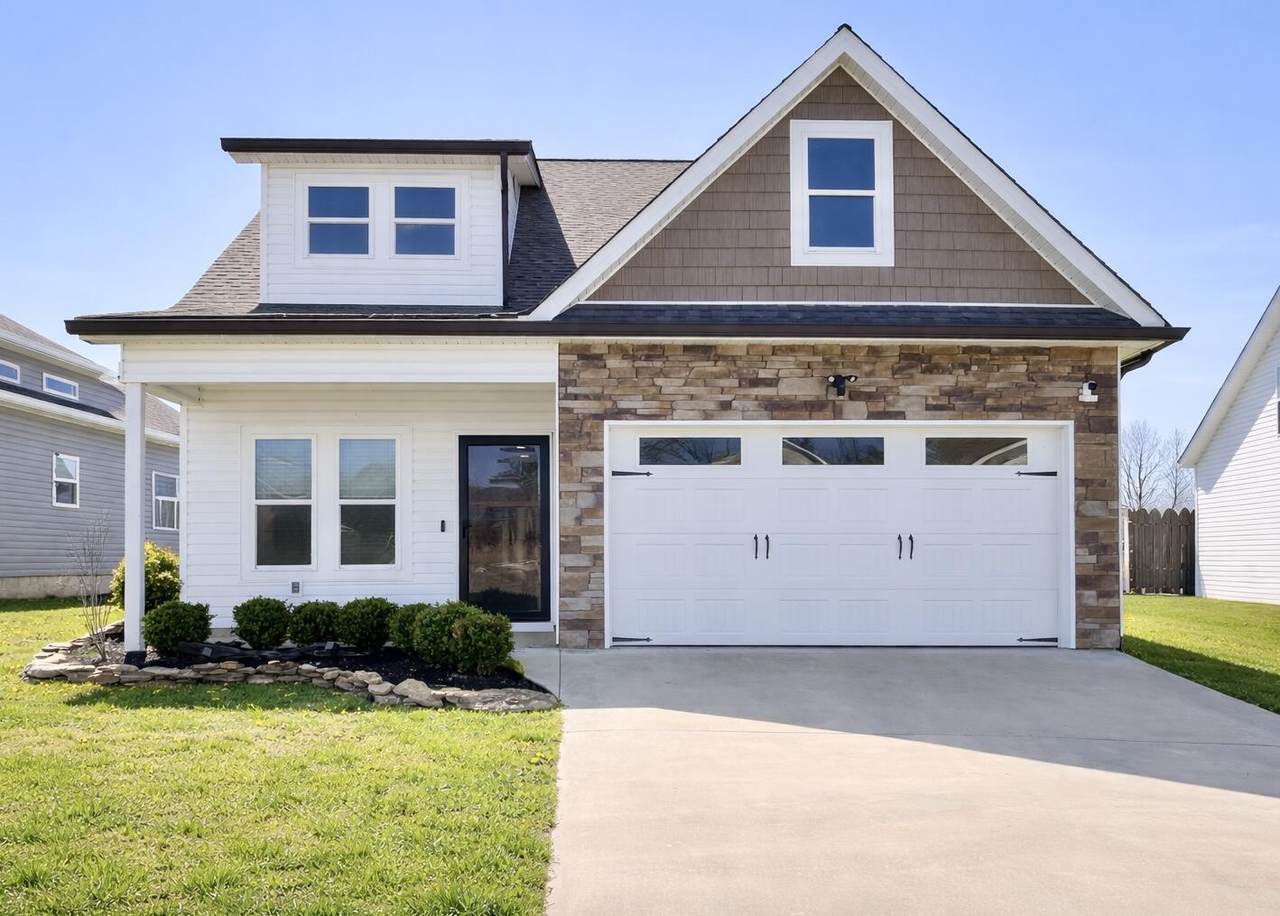 74 Paxtons Way - Photo 1