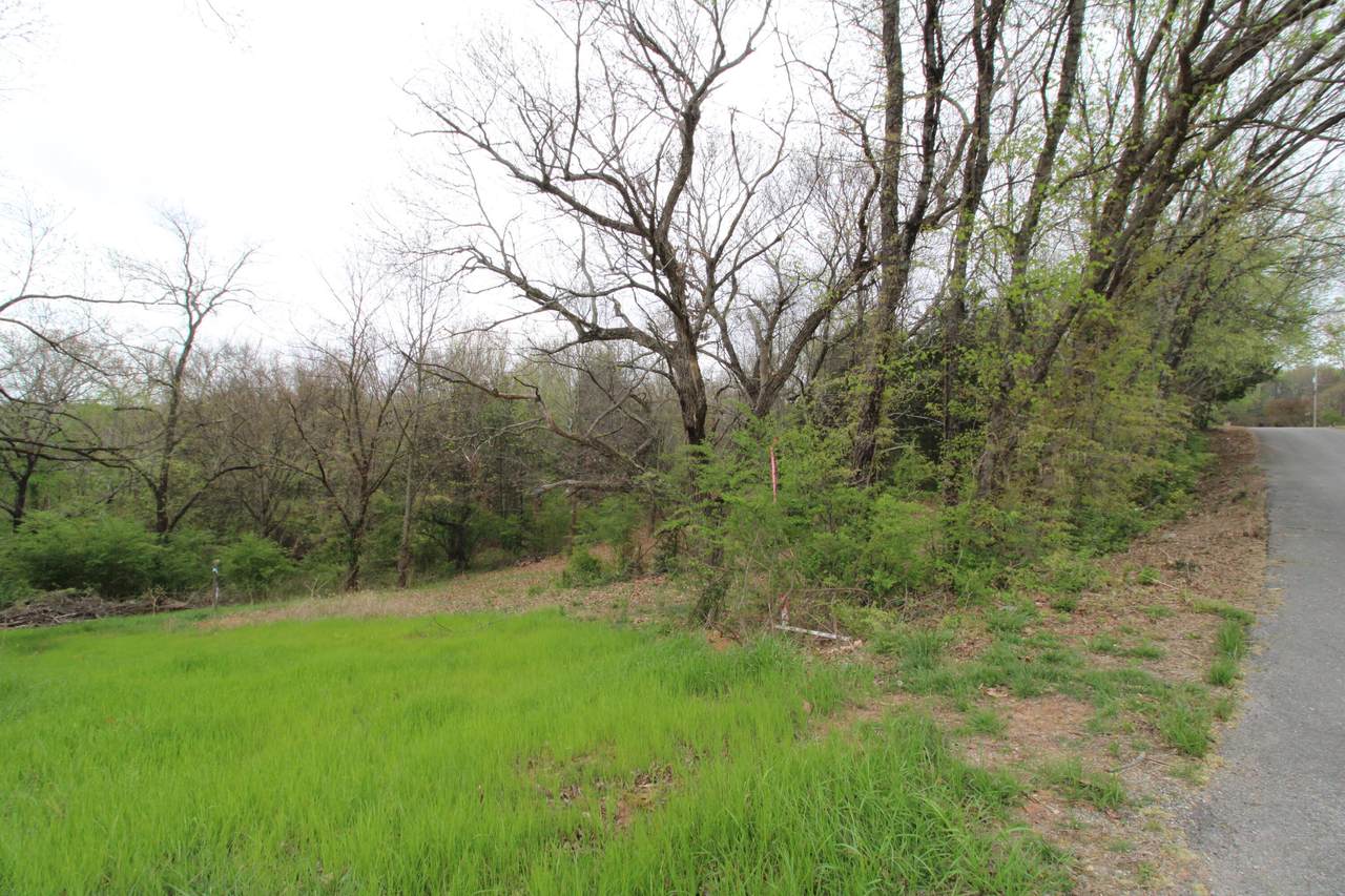 2566 Folkner Road - Photo 1