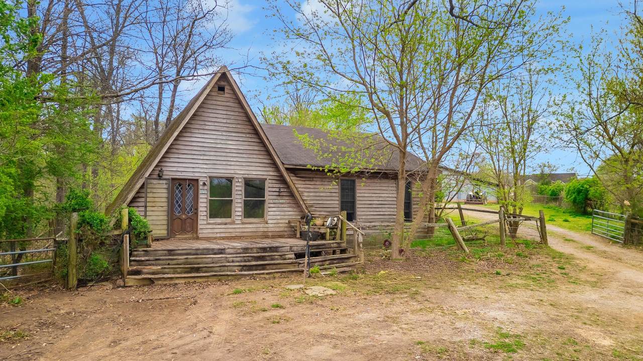 1065 Baggett Road - Photo 1
