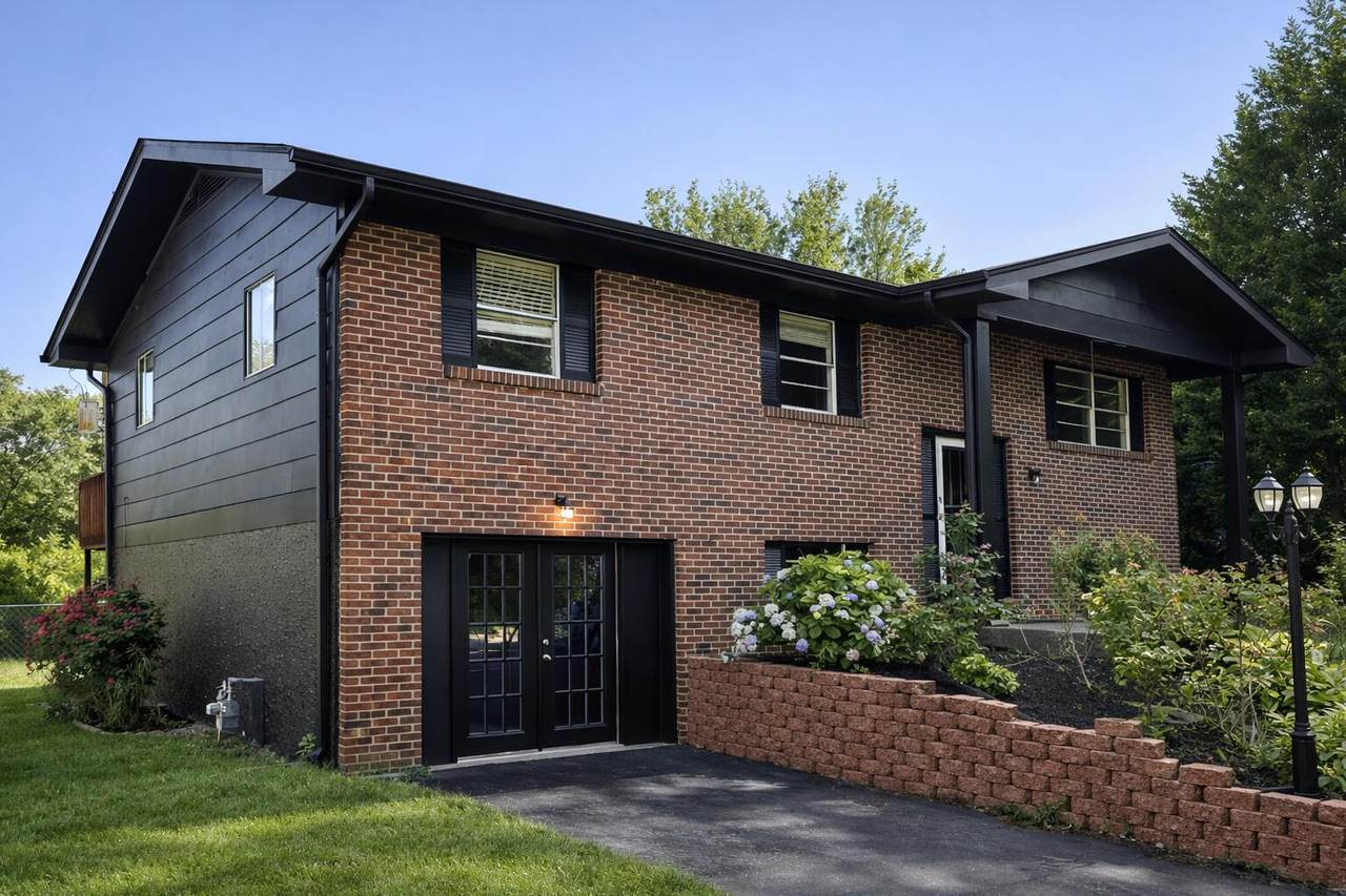 7304 Sterling Road - Photo 1
