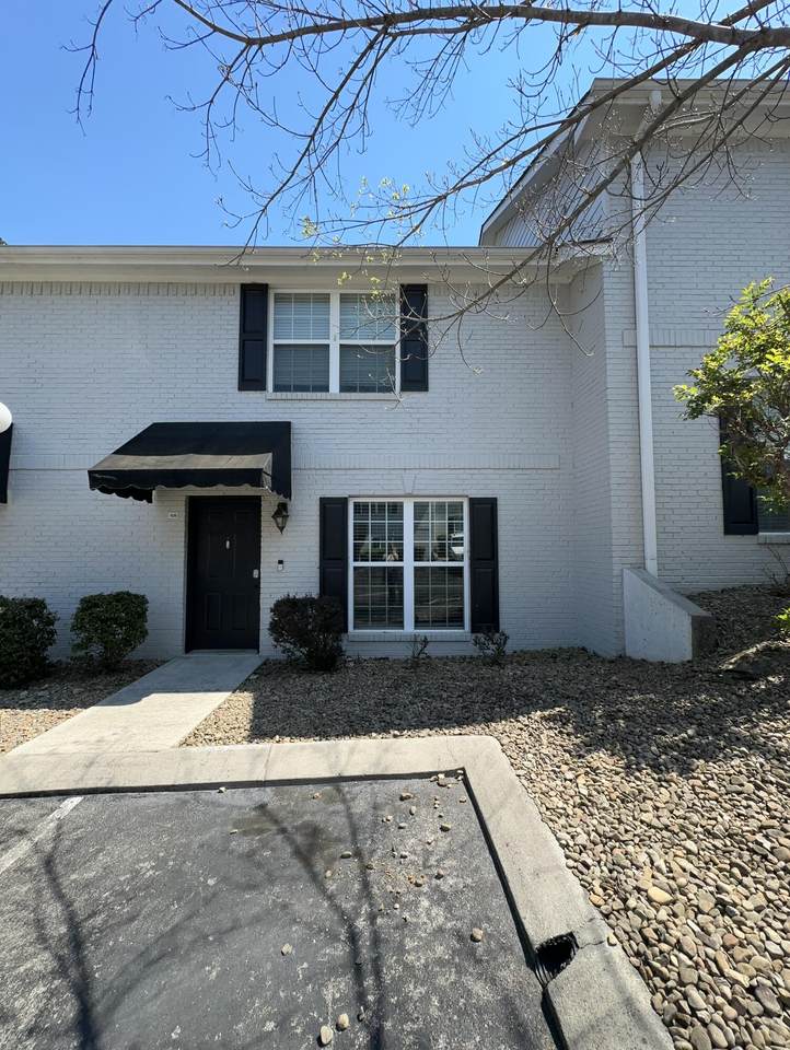 1126 Maple Tree Lane - Photo 1