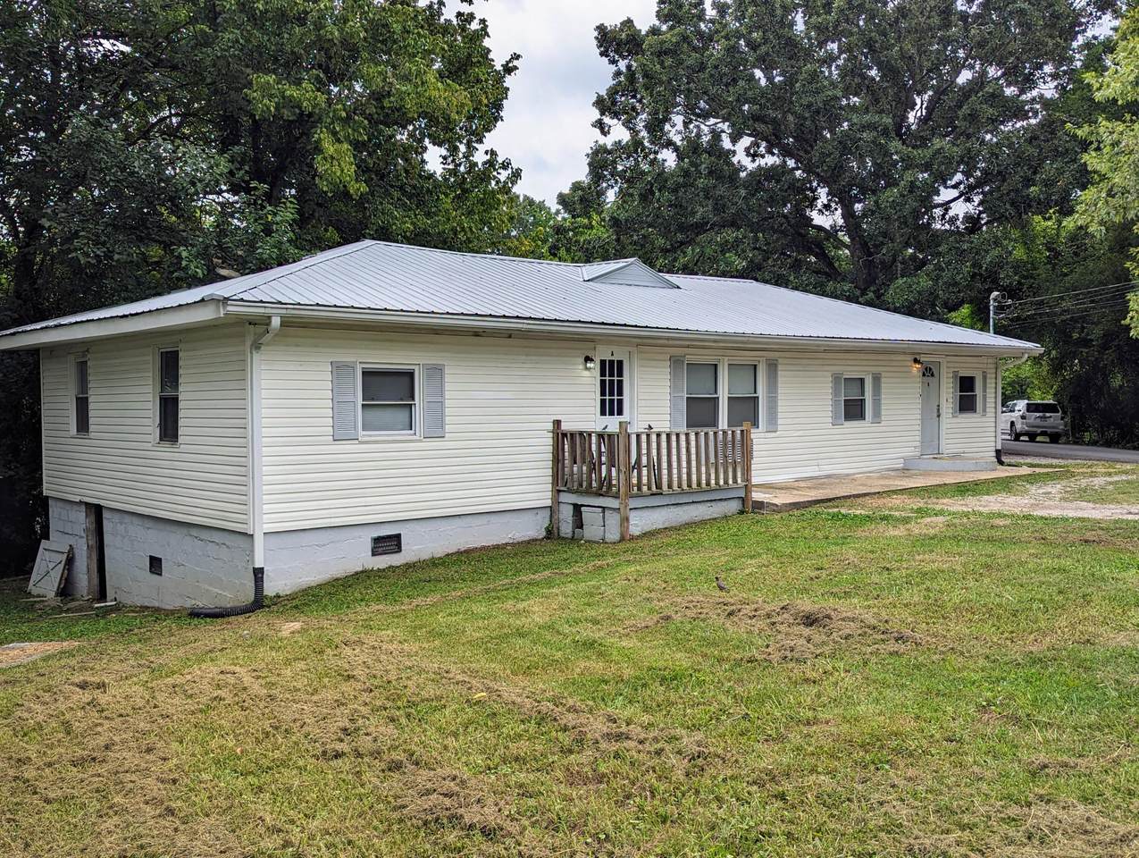 2 Bell Avenue - Photo 1