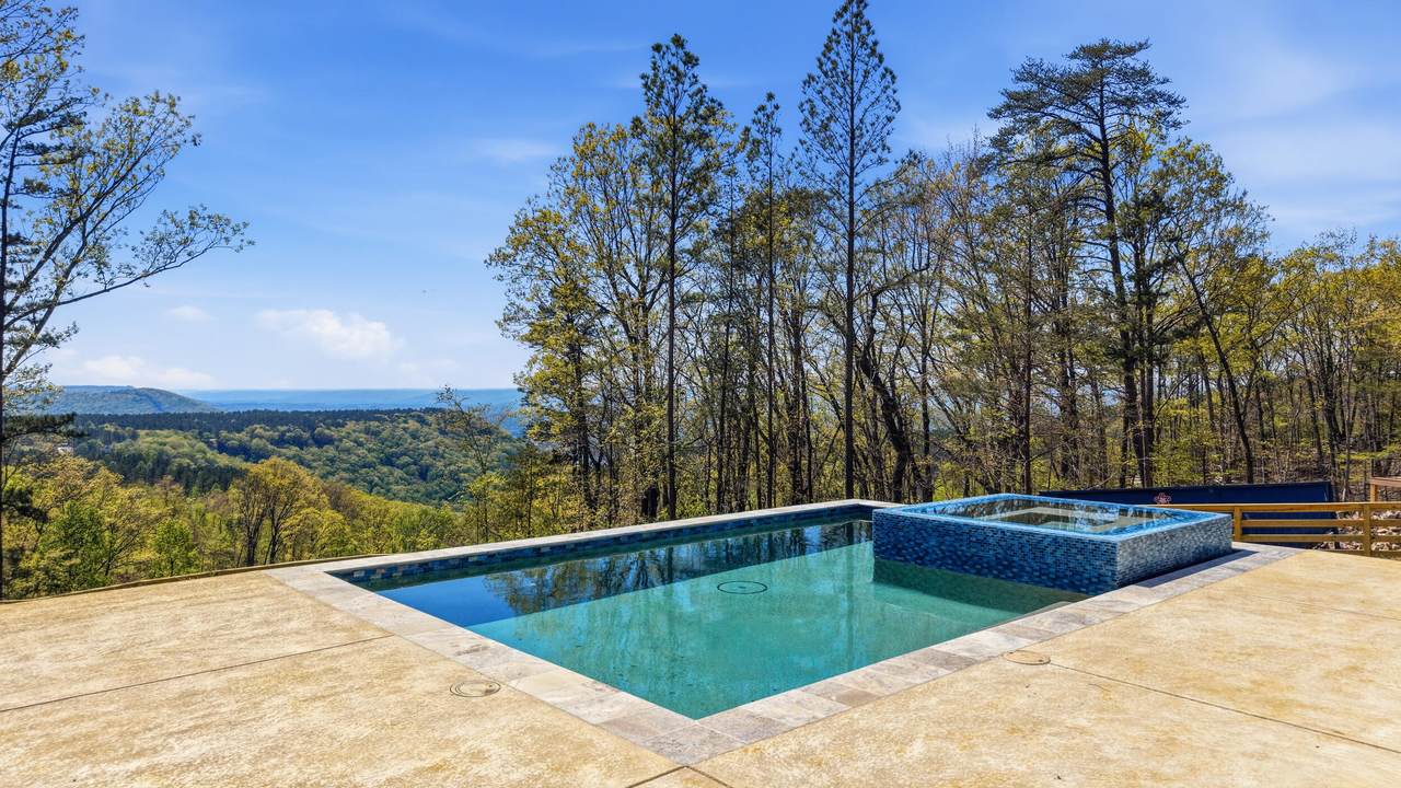 https://bt-photos.global.ssl.fastly.net/chattanooga/1280_boomver_1_1532683-2.jpg