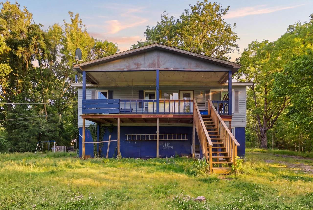 229 Rhine Road - Photo 1