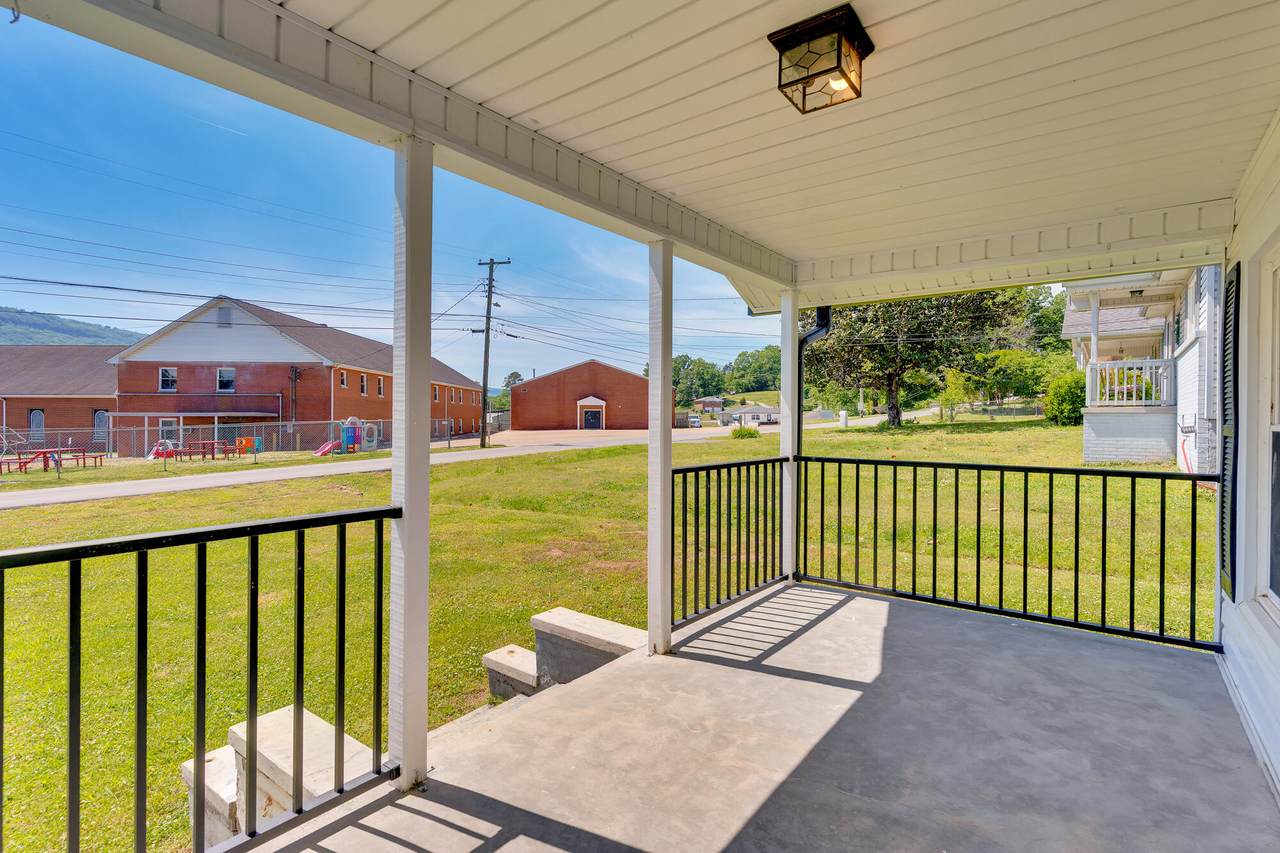 https://bt-photos.global.ssl.fastly.net/chattanooga/1280_boomver_1_1533298-2.jpg
