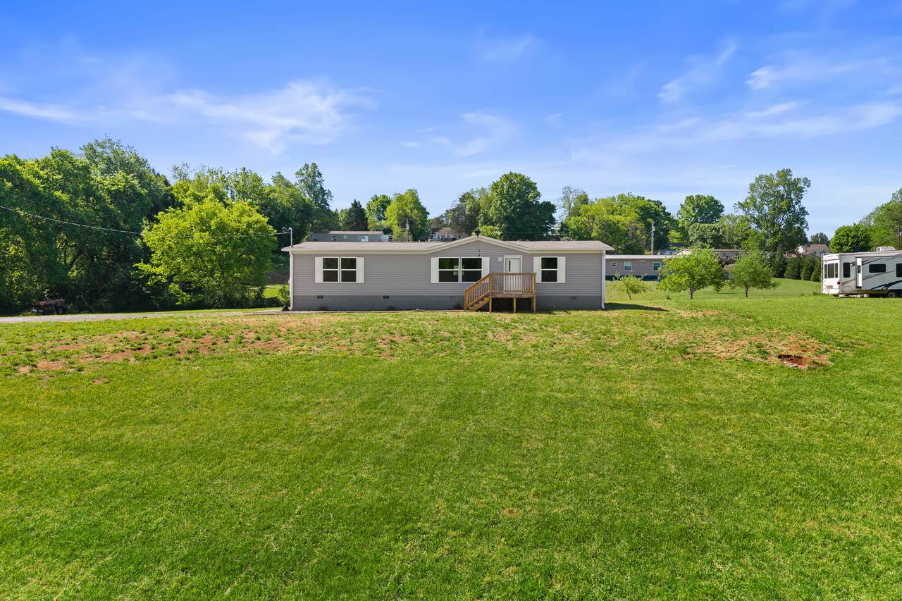 217 Oakland Road - Photo 1