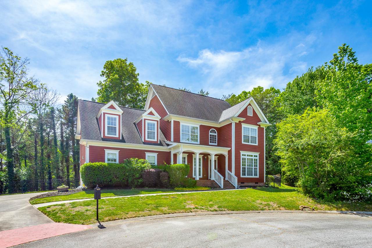 810 Younger Circle - Photo 1