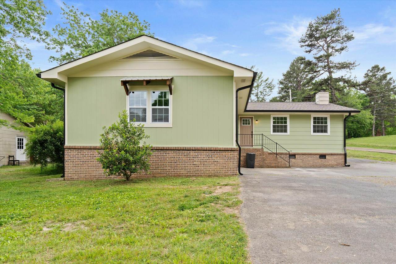9422 Brainerd Road - Photo 1