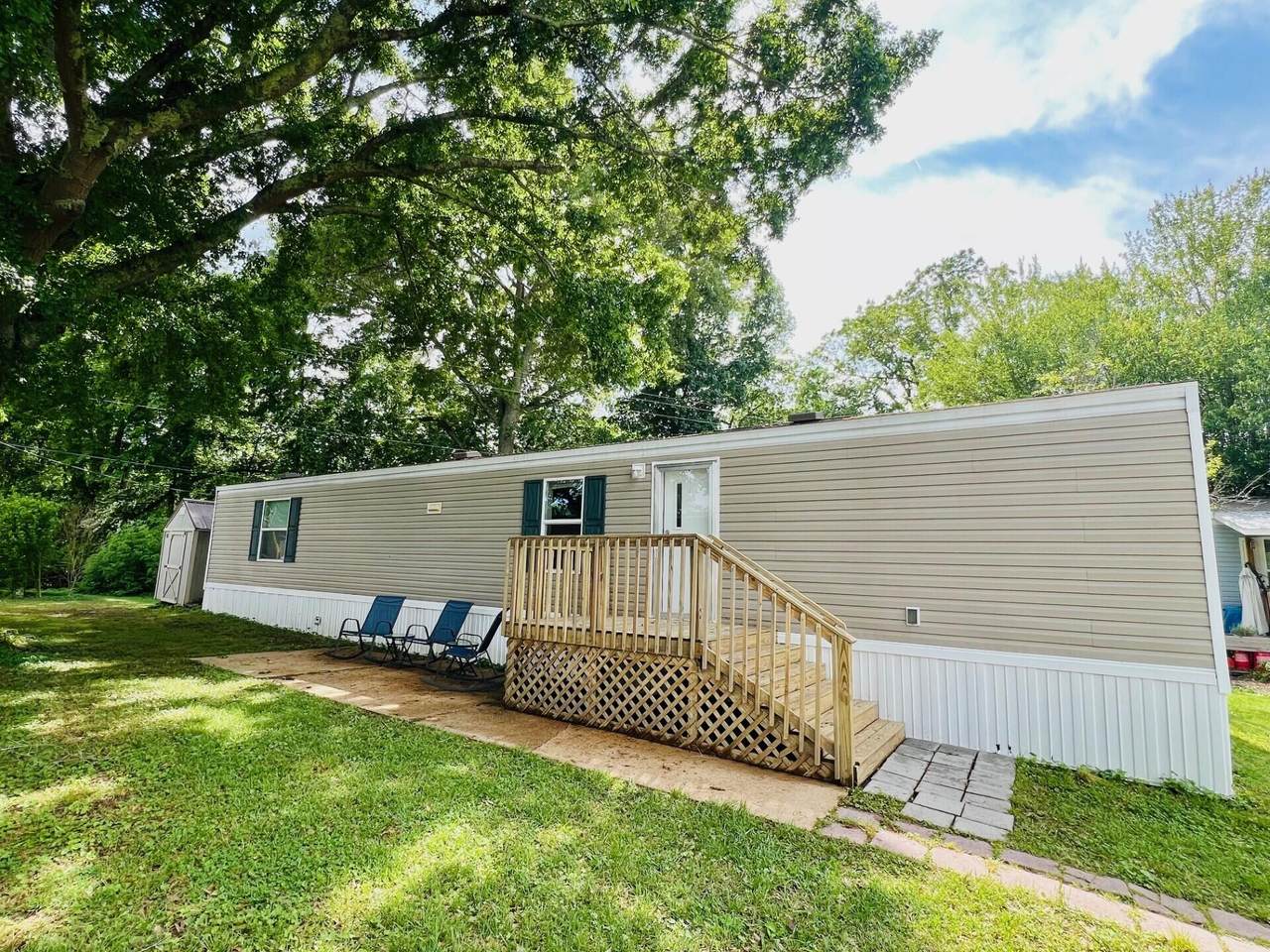 8535 Cherlee Drive - Photo 1
