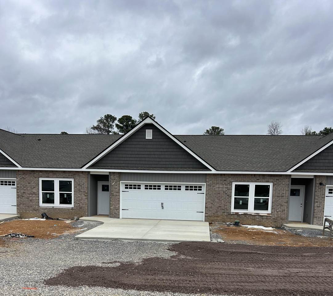 165 Duke Lane - Photo 1