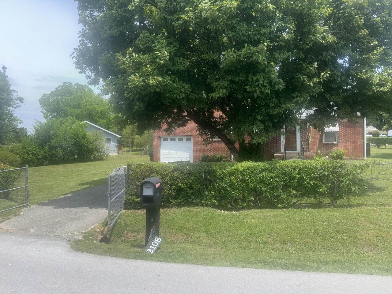https://bt-photos.global.ssl.fastly.net/chattanooga/1280_boomver_1_1534143-2.jpg