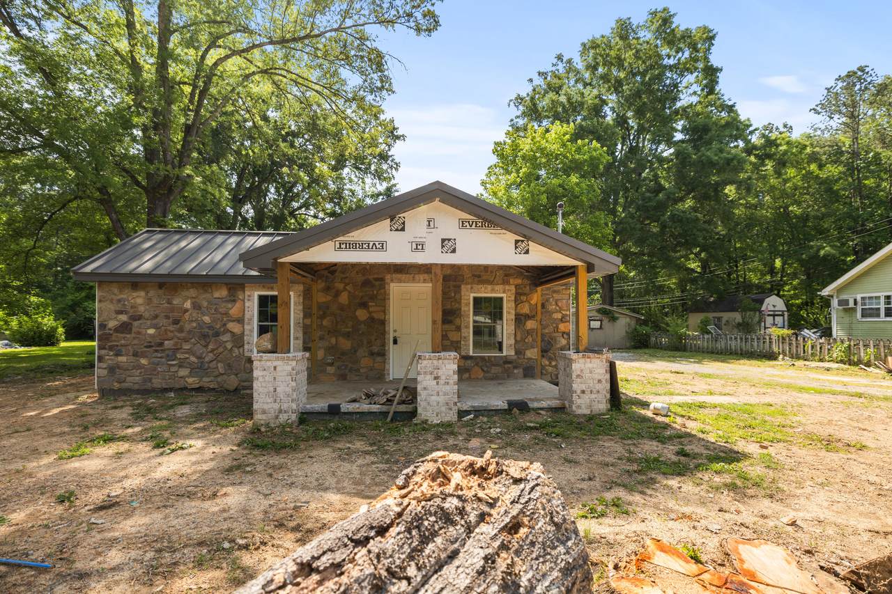 1432 Happy Valley Road - Photo 1