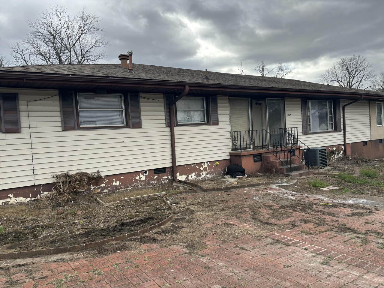 1500 Keeble Street - Photo 1