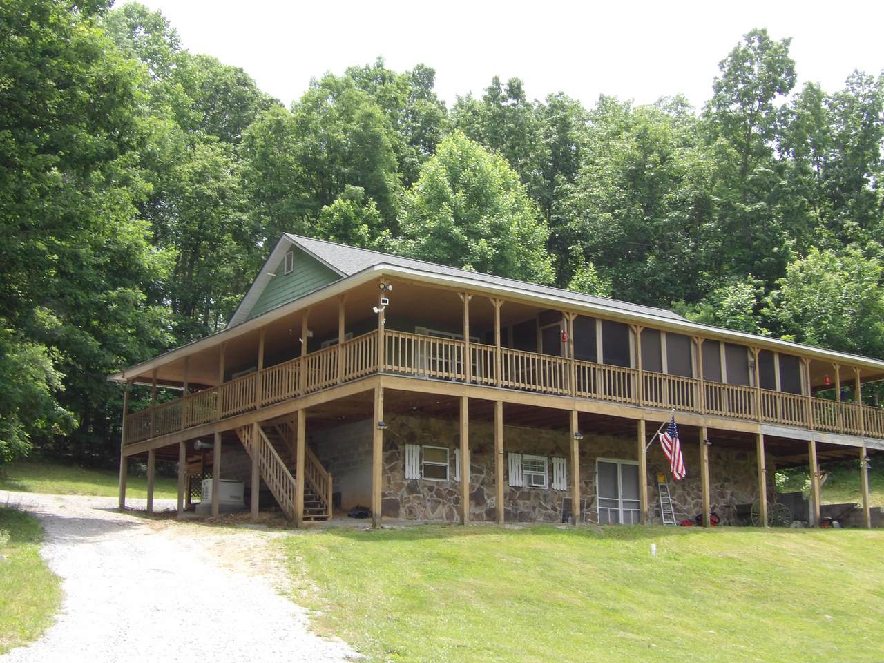 716 Fern Hill Road - Photo 1
