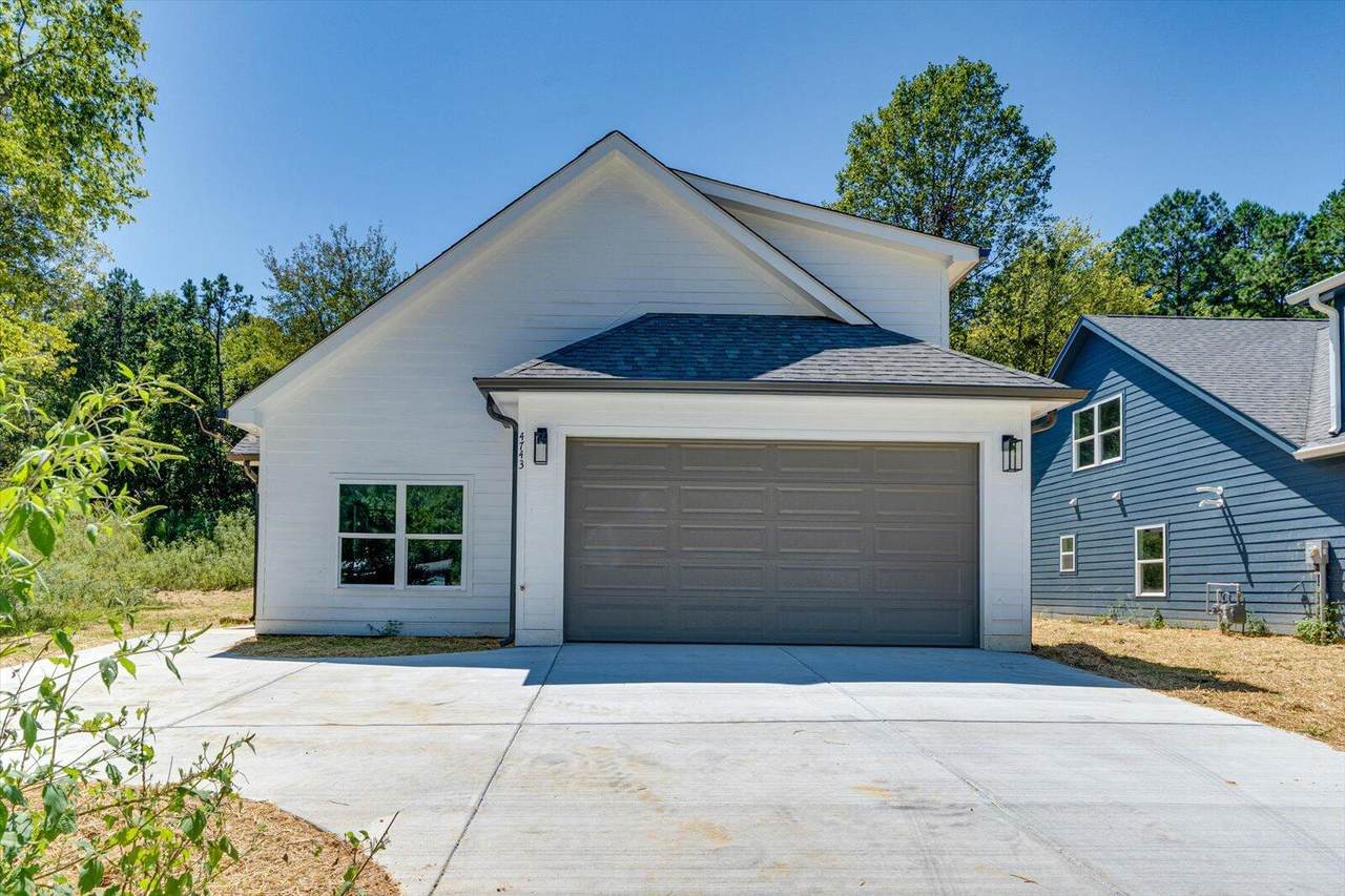 4743 Green Shanty Road - Photo 1
