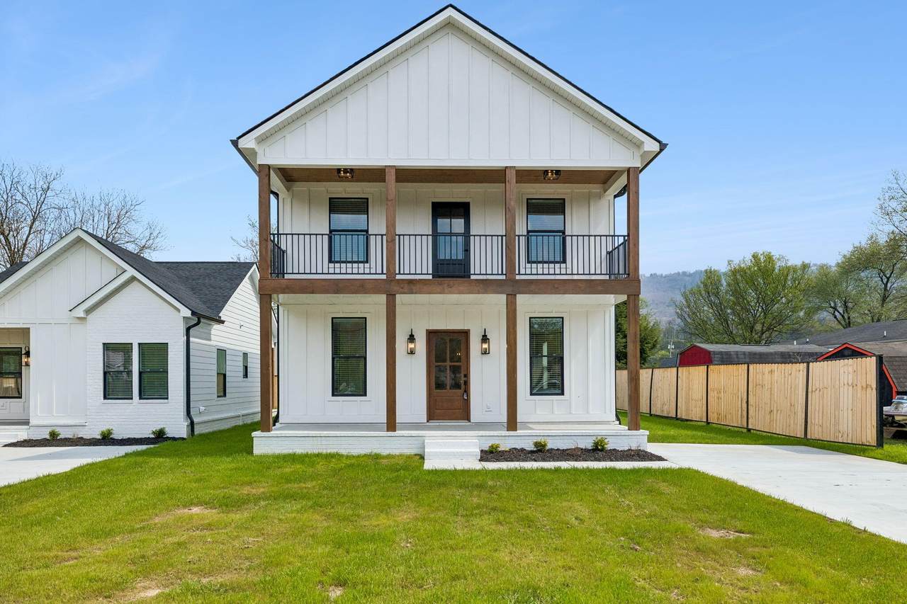 106 Moss Avenue - Photo 1