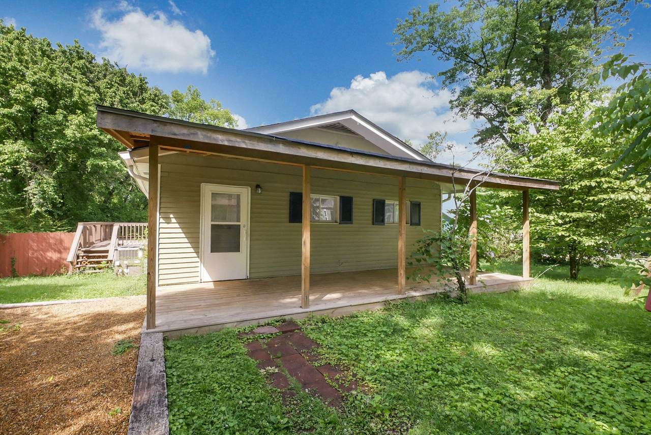 219 Vreeland Street - Photo 1