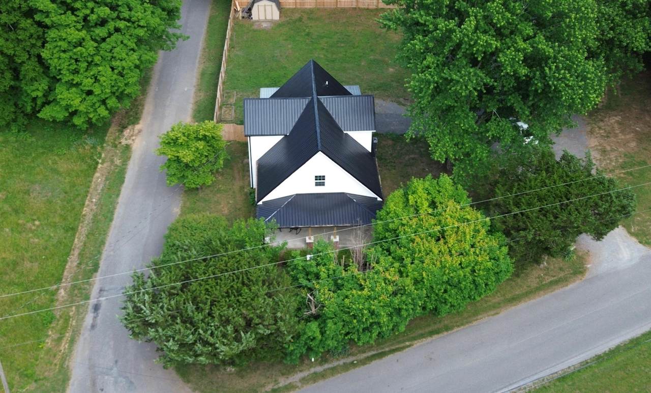 2544 Valley Road - Photo 1