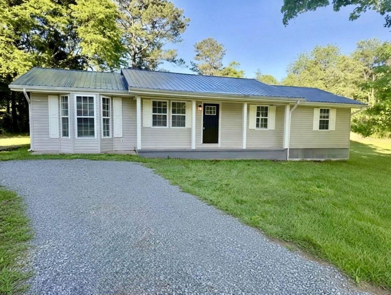 321 Whitmire Circle - Photo 1