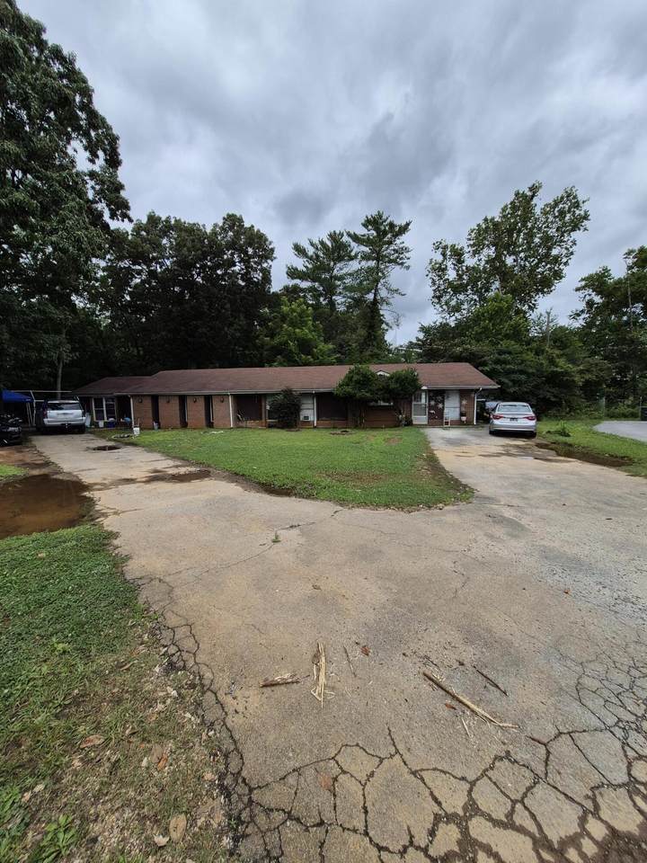 https://bt-photos.global.ssl.fastly.net/chattanooga/orig_boomver_2_1537359-2.jpg