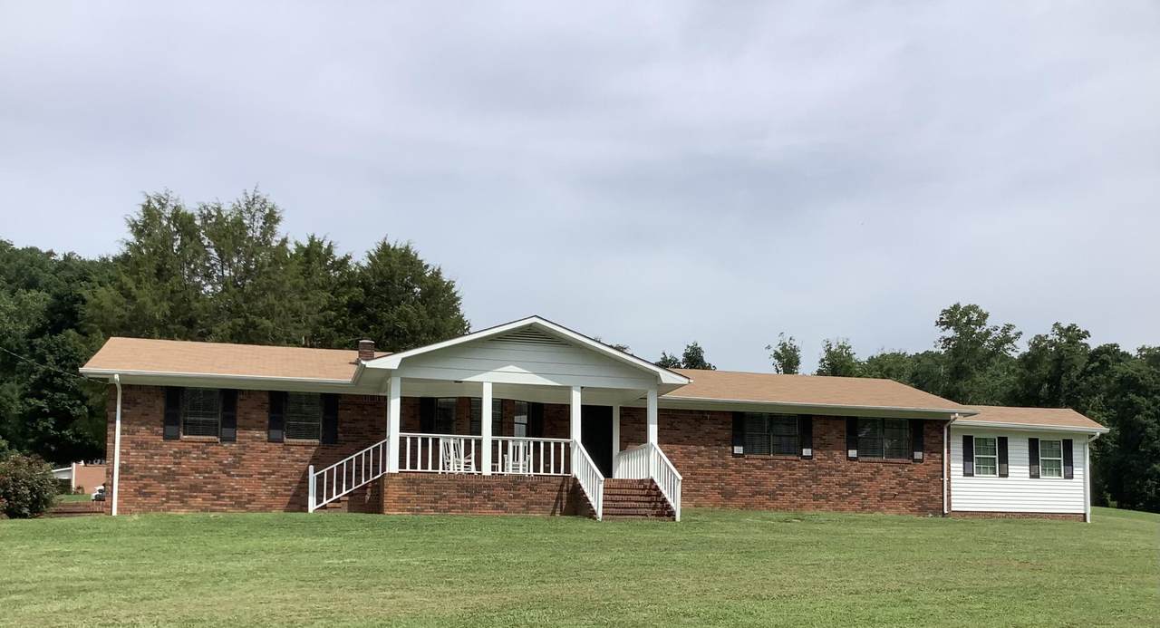 6047 White Oak Valley Circle - Photo 1