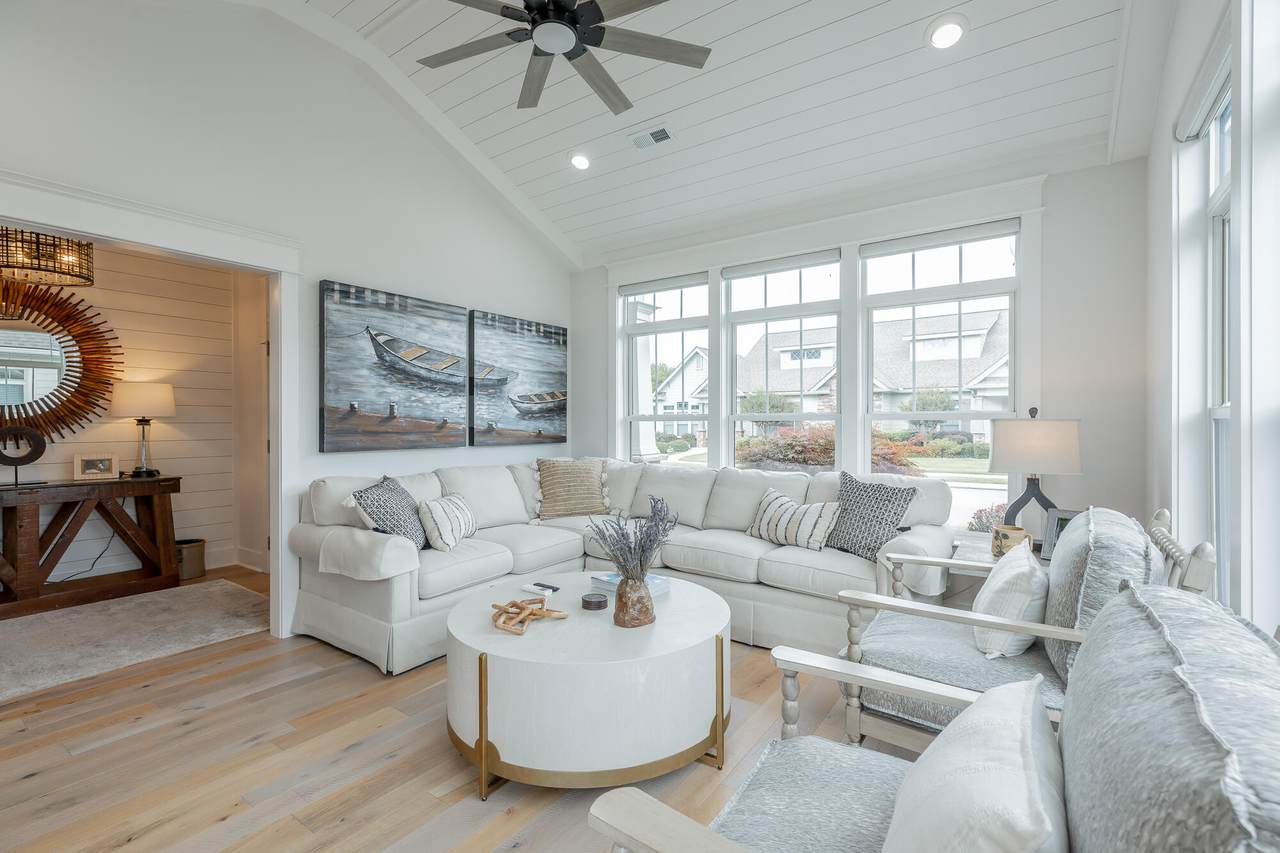 9551 Collier Place - Photo 1