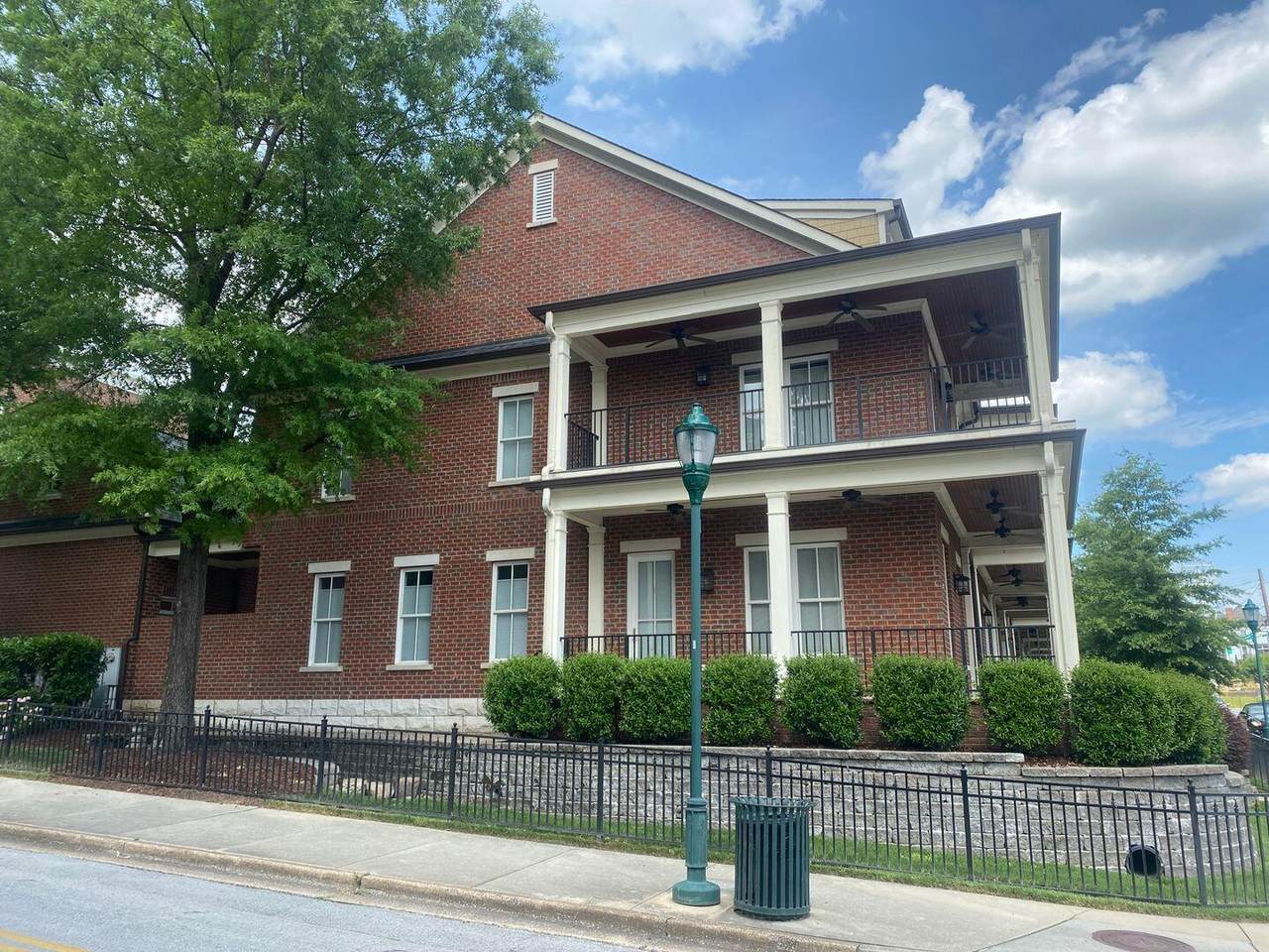 105 03rd Street - Photo 1