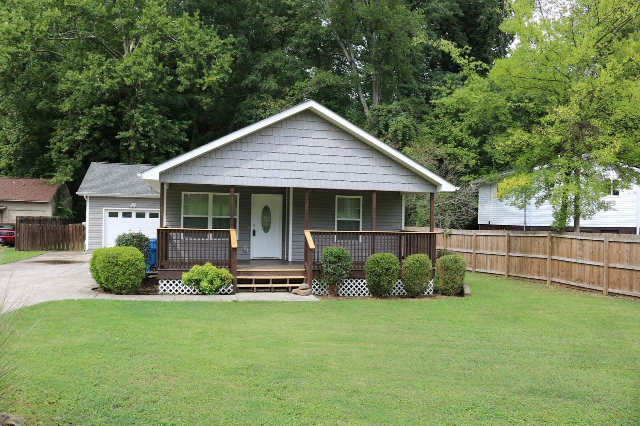 211 Martin Road - Photo 1