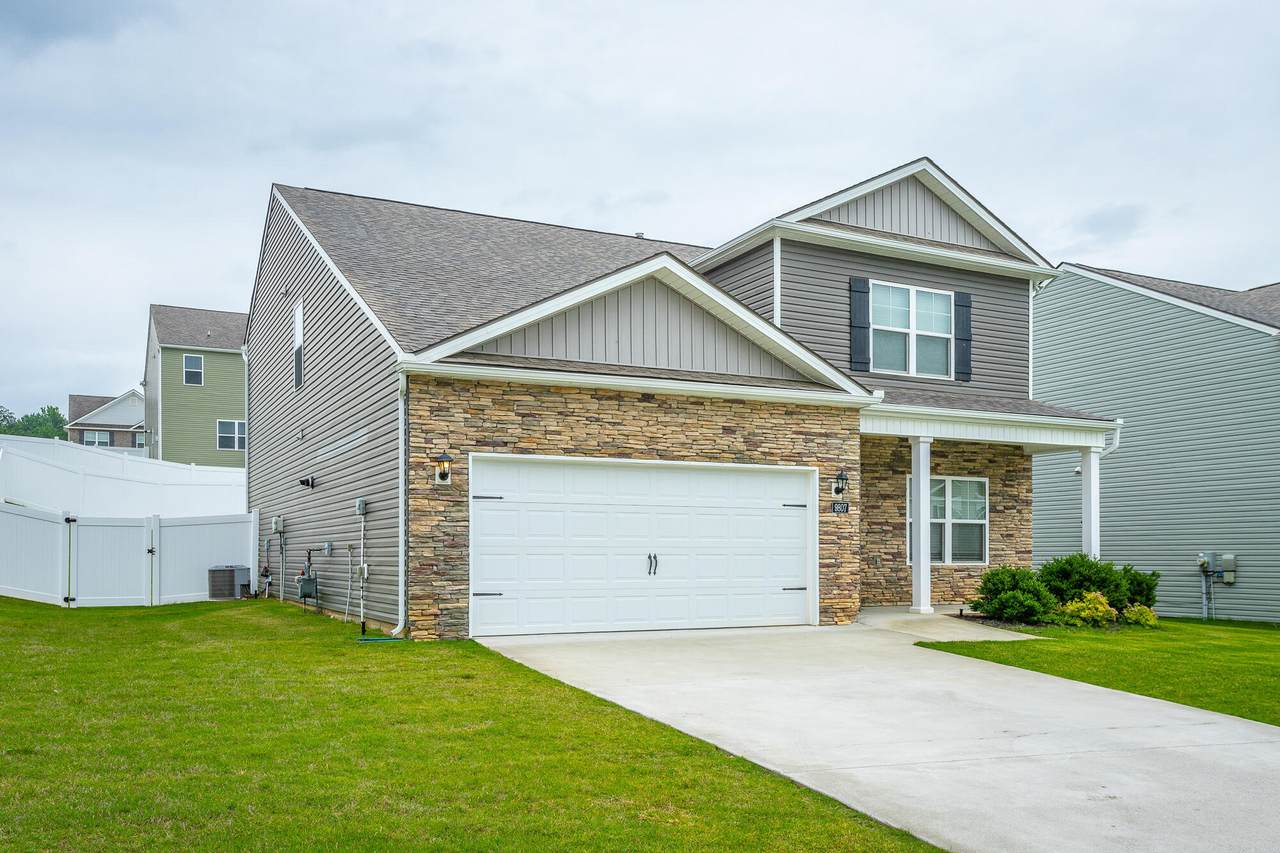 9807 Ramble Brook Lane - Photo 1