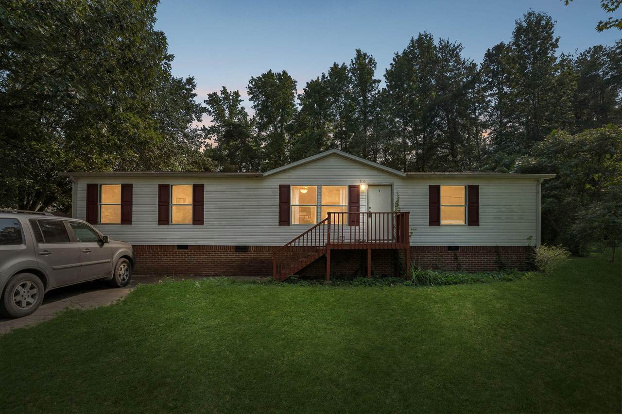 203 Northern Trails Drive - Photo 1